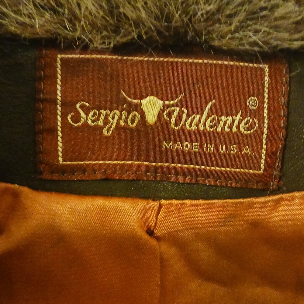 Fur coat - Picture 3 of 5